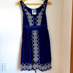 Anthropologie Edme & Esyllte blue embroidered dress size M